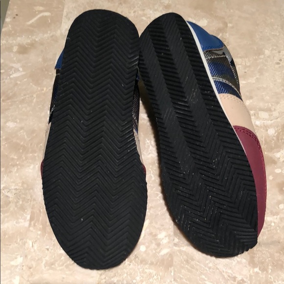 Gymboree Toddler boy sneakers - Picture 4 of 4